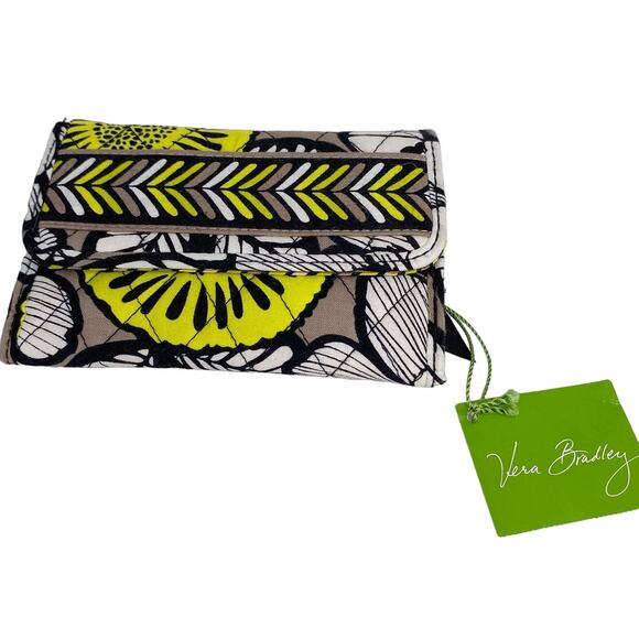 Vera Bradley Euro Wallet in Citron 5.5" x 4" New - Picture 1 of 9